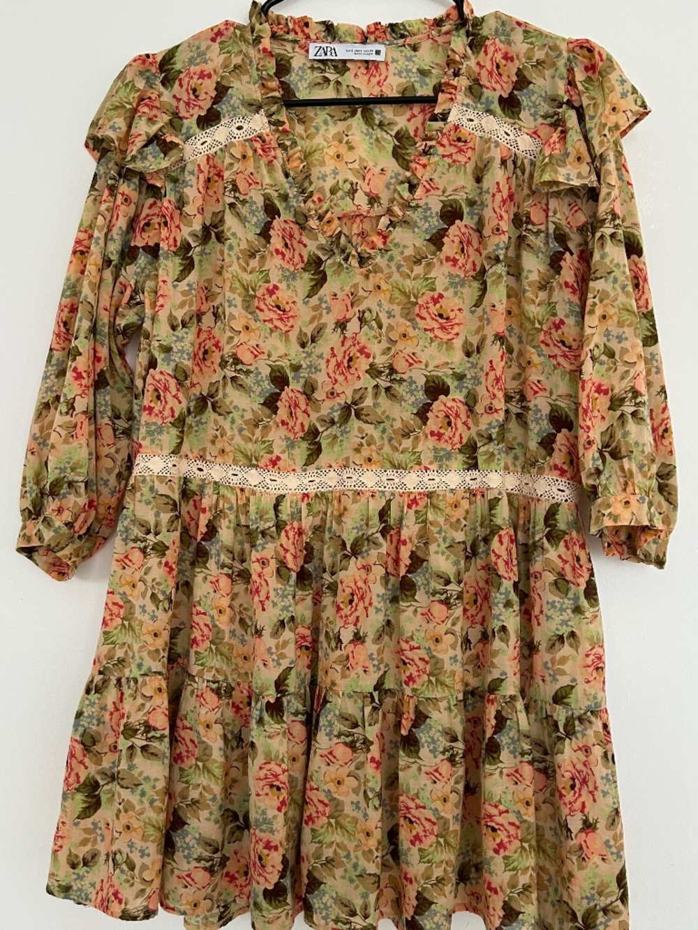 NWOT ZARA Floral V-Neck Tiered Dress, Small (S), Boho Style